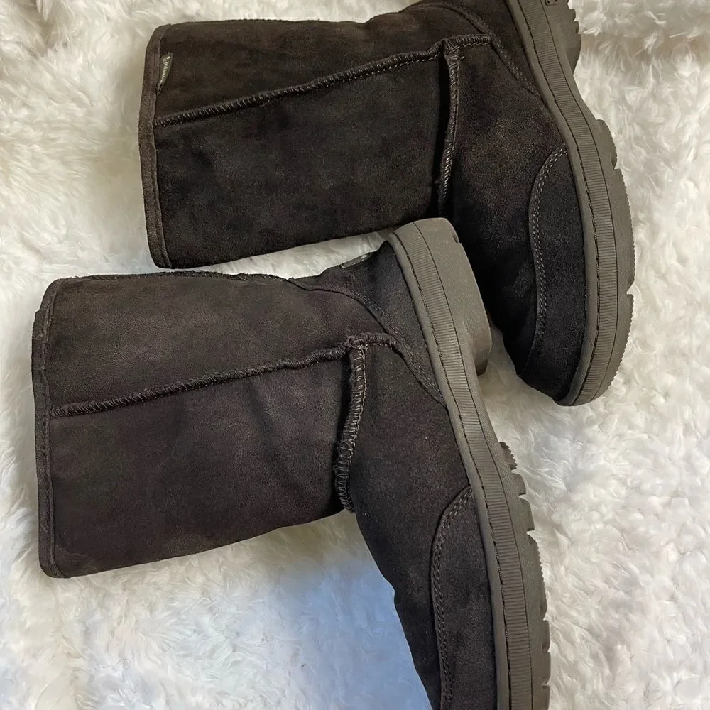 BearPaw dark brown leather side boots with sheep skin / wool fur lining …